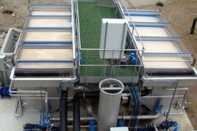 Disolved-Air-floatation-DAF-wastewater-treatment-plant-for-industrial-effluent
